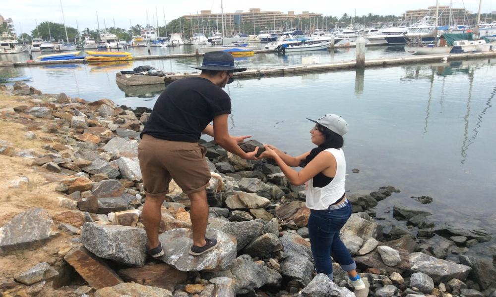 Crean universitarios “Arte de la tierra” en Nuevo Vallarta