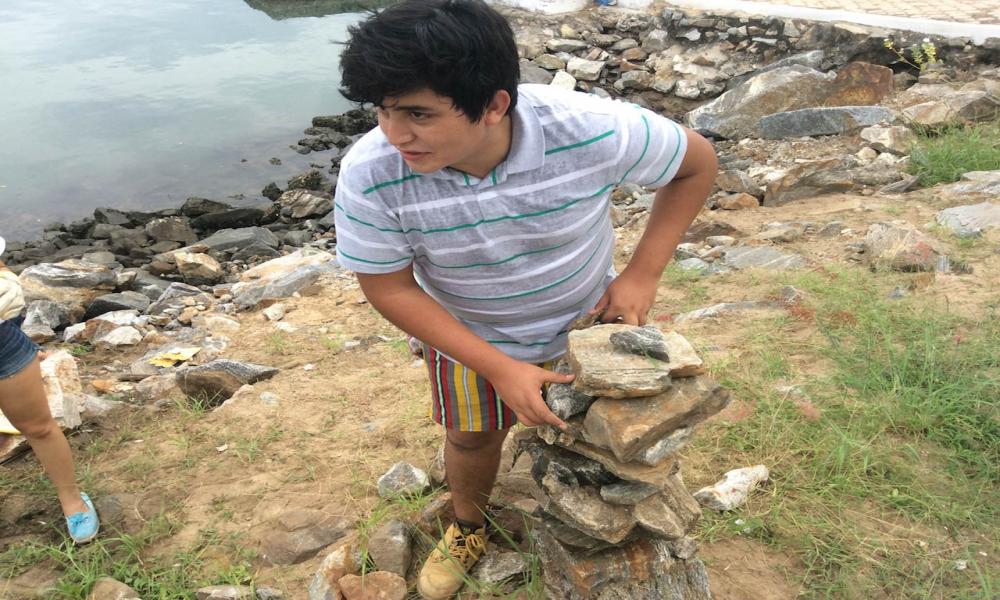 Crean universitarios “Arte de la tierra” en Nuevo Vallarta