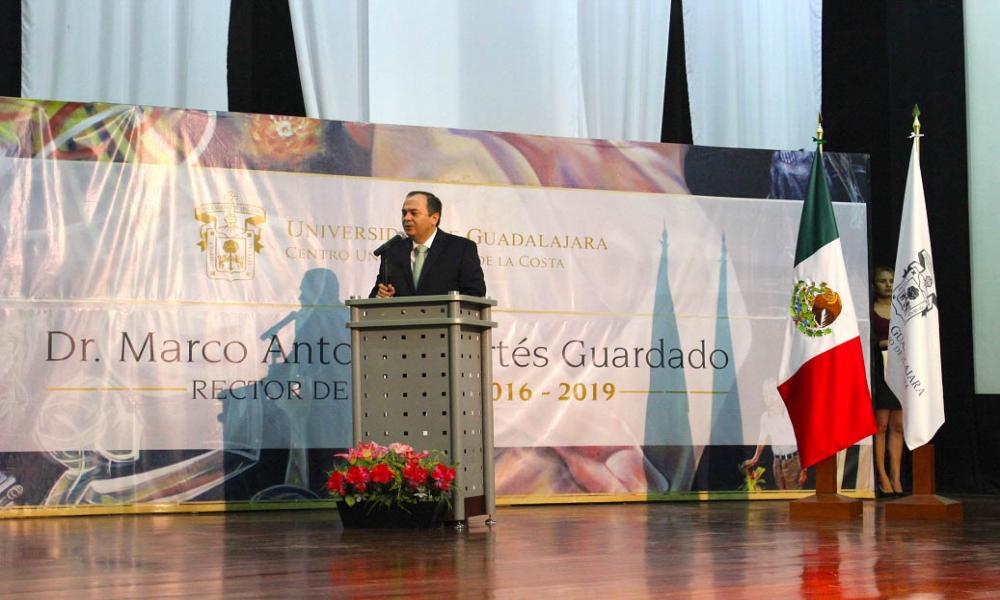 Se gradúan ingenieros en Multimedia, Computación y Telemática del CUCosta