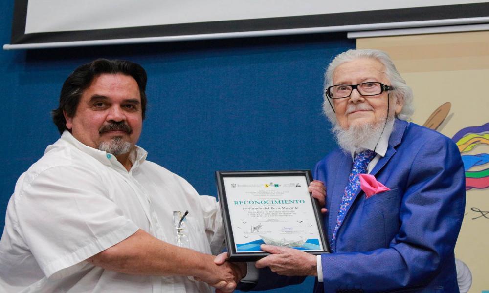 Fernando del Paso la agudeza del pensamiento y la locura saludable