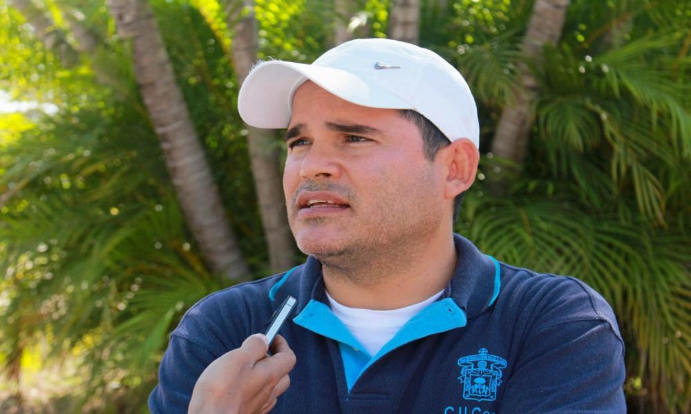 Moviliza CUCosta a más de 850 personas en macrosimulacro”