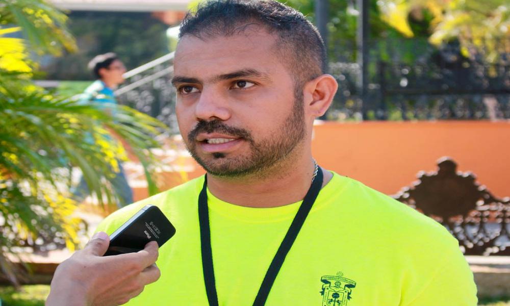 Moviliza CUCosta a más de 850 personas en macrosimulacro”