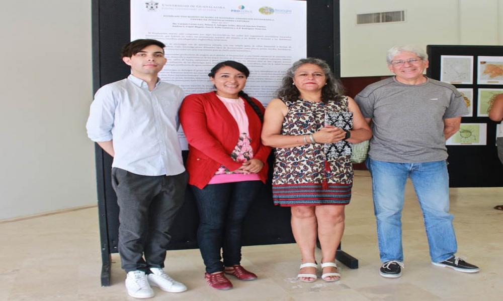 Presentan biólogos exposición fotográfica sobre micro algas marinas