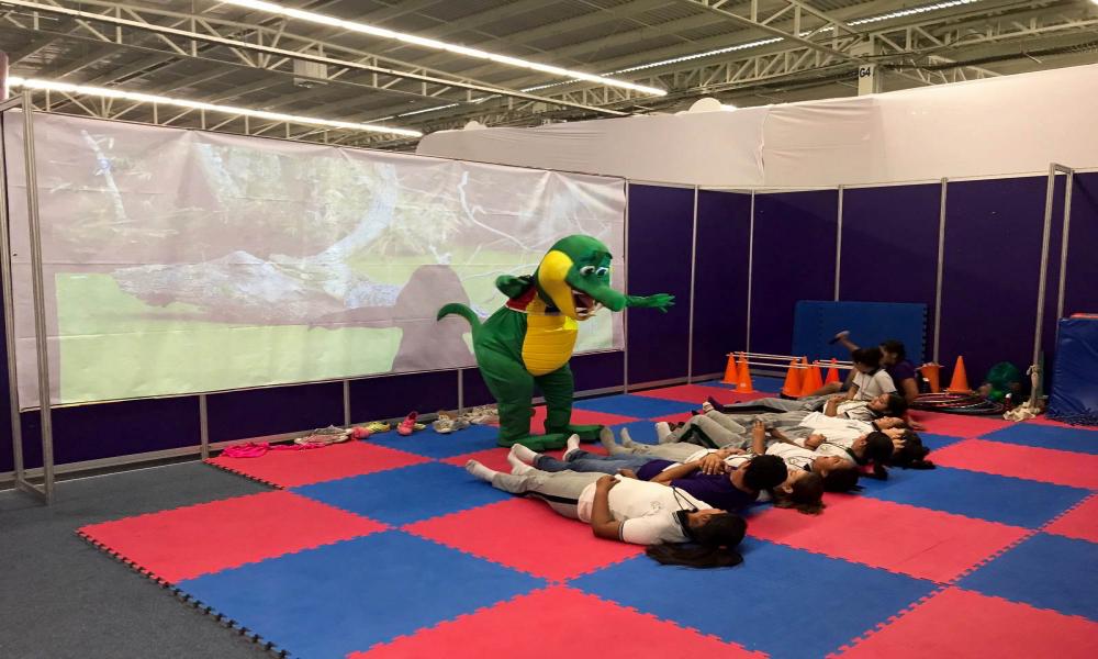 Inaugura CUCosta pabellón temático en Papirolas 2017