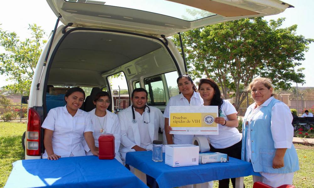 “Brigadas Universitarias” consigue atender a más de 2 mil personas