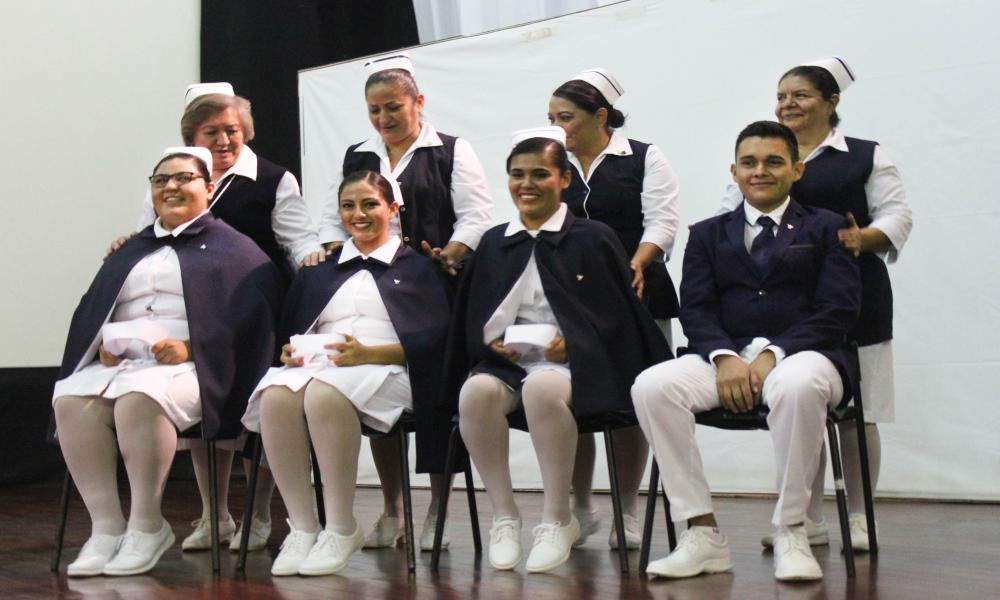 Egresa décimo cuarta generación de Enfermería del CUCosta