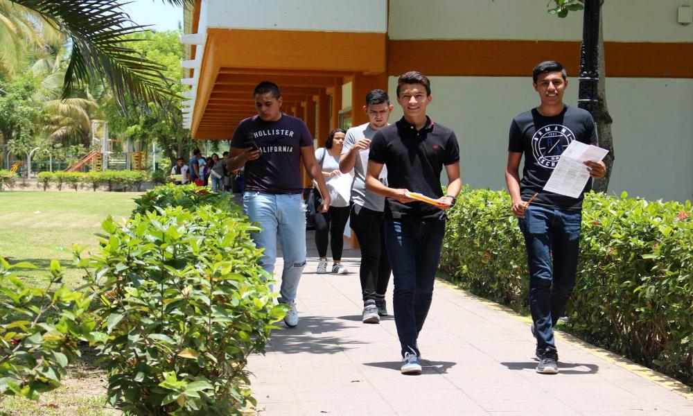 Vence el 30 de septiembre periodo de registro a licenciatura en la UdeG
