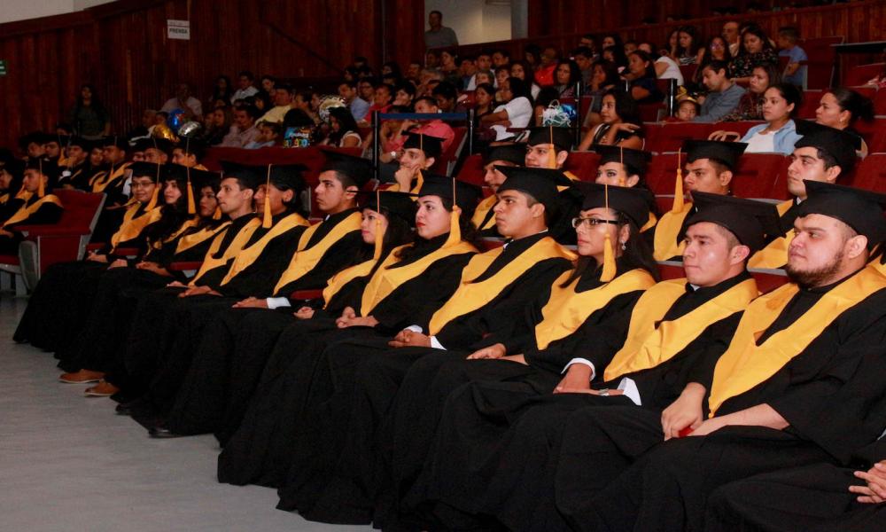 Innovación y adaptación al cambio, retos de ingenieros del CUCosta