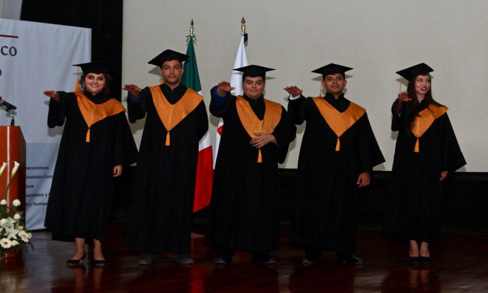 Egresa trigésimo novena generación de Licenciatura en Turismo