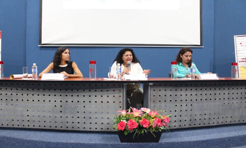 Promueven capacitación y desarrollo de habilidades de estudiantes del CUCosta