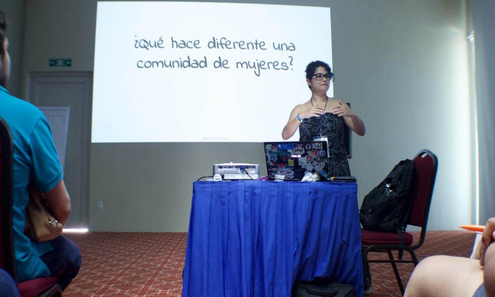 Software libre promueve desarrollo tecnológico seguro y transparente