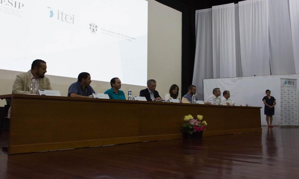 Controlar ejercicio del poder, desafío de ciudadanos Comisionado INAI