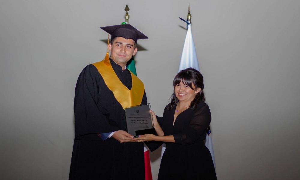 Egresa tercera generación de Licenciatura en Cultura Física y Deportes