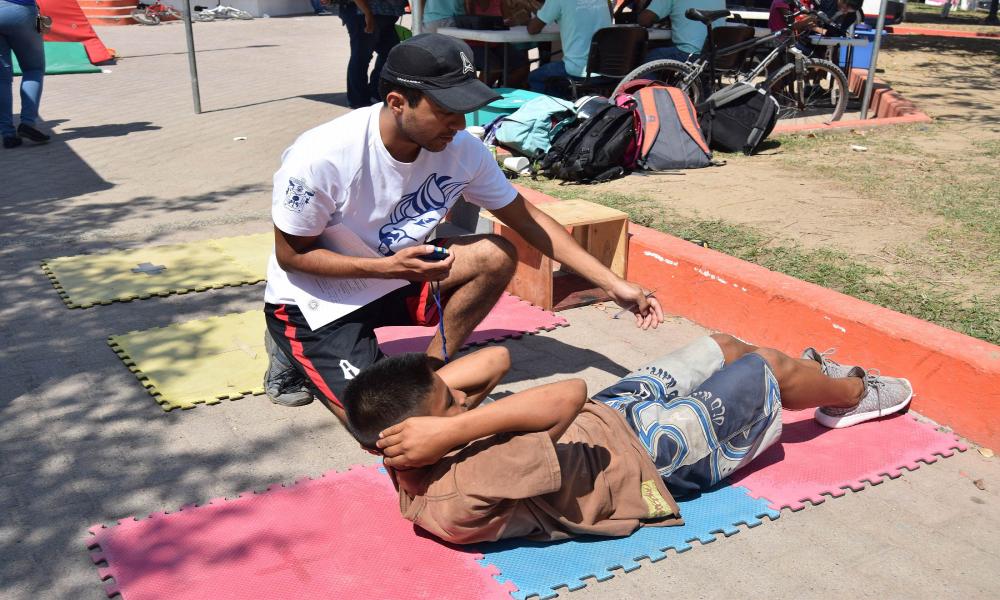 Brigadas Universitarias CUCosta atienden a cerca de tres mil personas