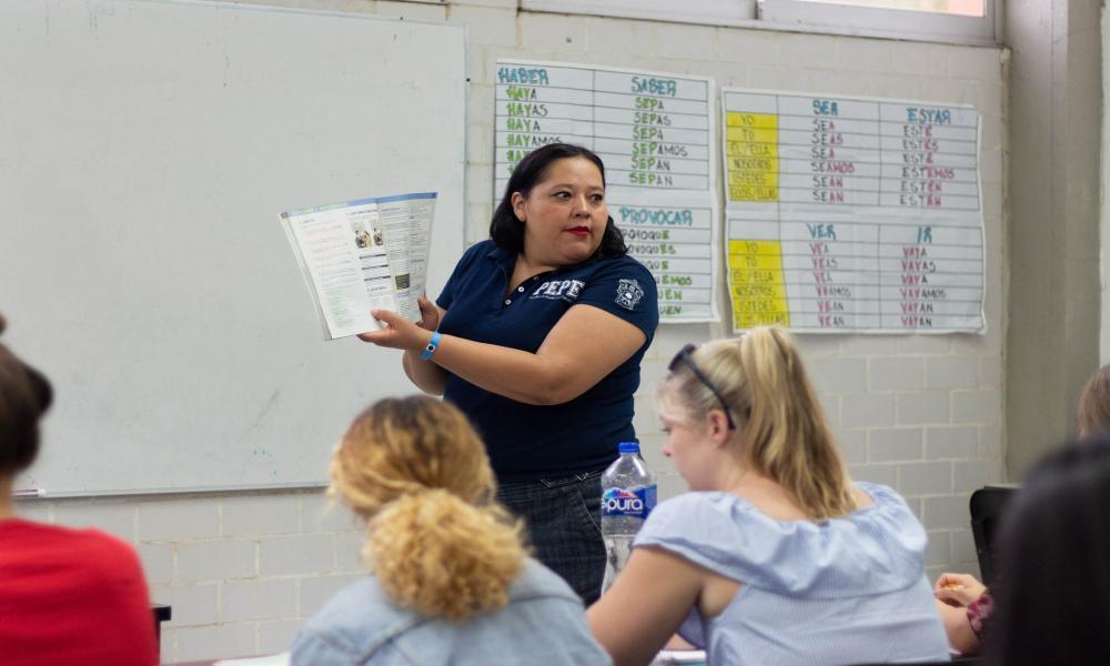 Estrechan lazos culturales y lingüísticos con el Programa de Español para Extranjeros