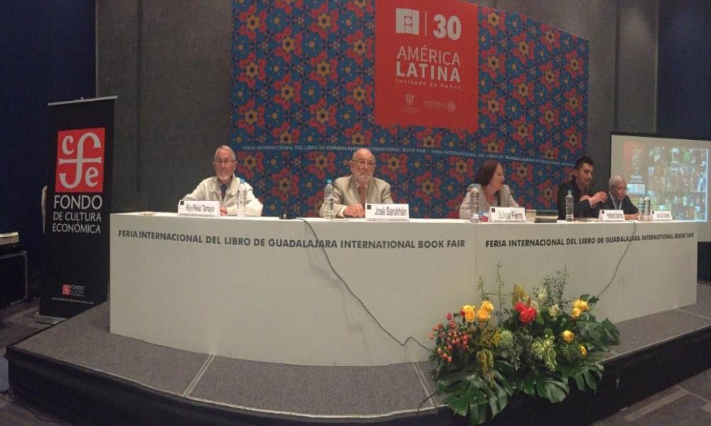 El Fondo de Cultura Económica rinde homenaje a Juan Luis Cifuentes