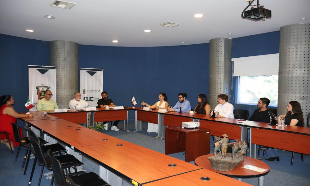 Estudiantes de Abogado ponen en alto el nombre de CUCosta ante JALISCOMUN2024