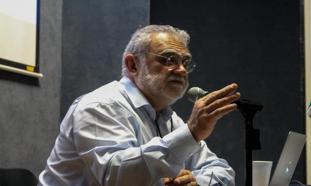 Recibe director del FICG galardón “La iguana de oro”