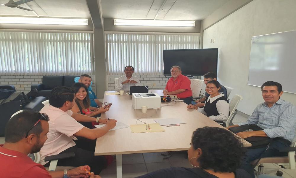 Se realiza la visita de evaluación a la carrera en Lic. en Cultura Fïsica y Deportes por COMACAF