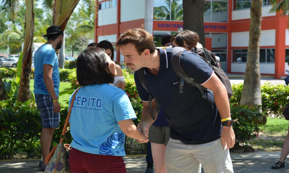 Recibe CUCosta a estudiantes extranjeros del programa PEPE