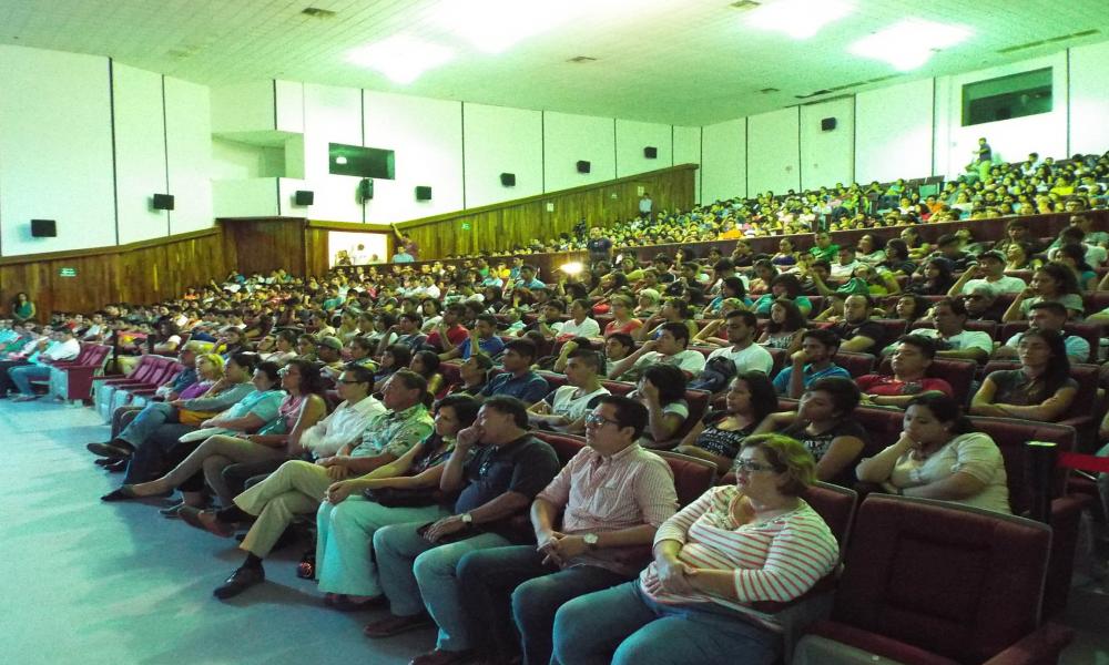Convoca rector a combatir la desigualdad, la injusticia y la marginación que vive México