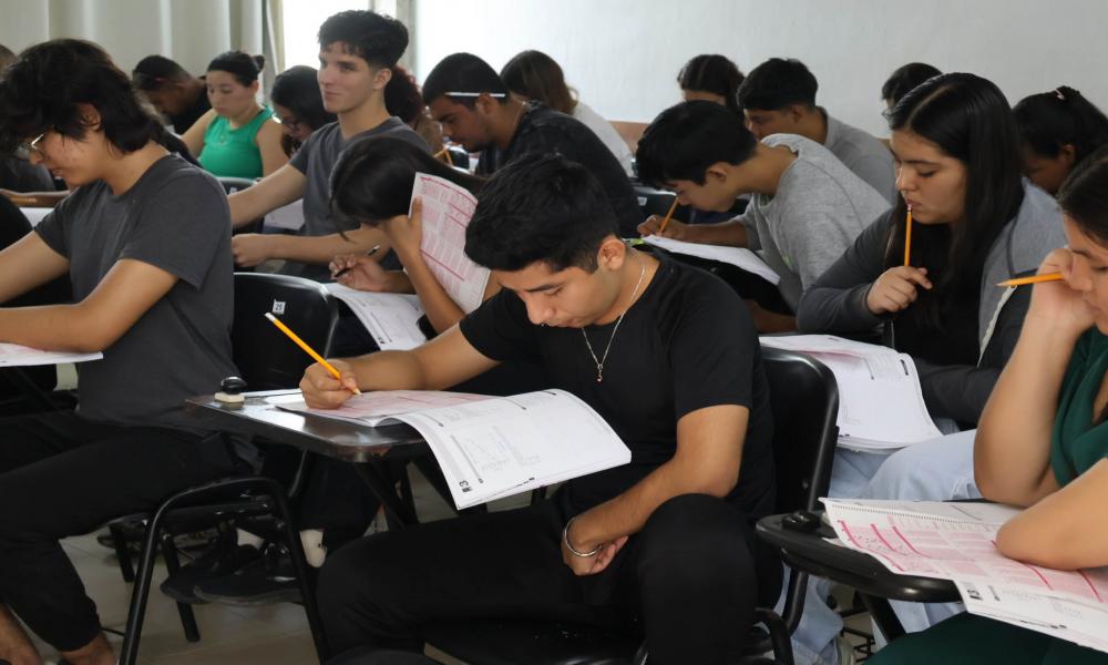 Acude al examen de admisión el 95.10% de los aspirantes registrados en CUCosta