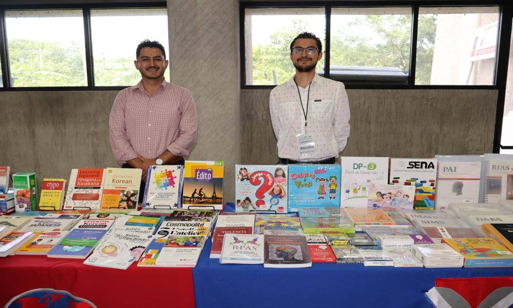 Inicia la “Feria Bibliográfica CUCosta 2024”, con interesantes actividades