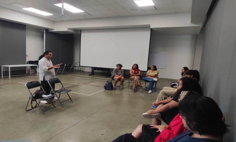 Invitan a la comunidad universitaria a formar parte del grupo de teatro del CUCosta