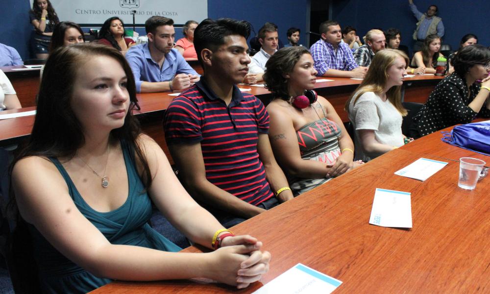 Egresados del PEPE son embajadores de Jalisco ante el mundo