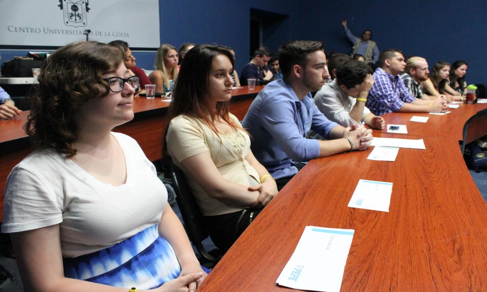 Egresados del PEPE son embajadores de Jalisco ante el mundo