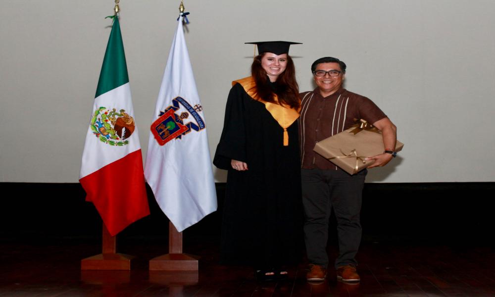 Egresa vigésimo tercera generación de Diseño Gráfico