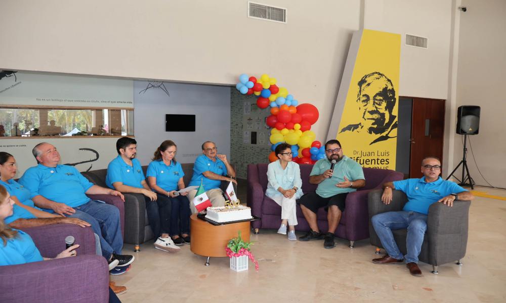 Celebran 500 programas de radio “Bitácora Regional” en Radio UdeG