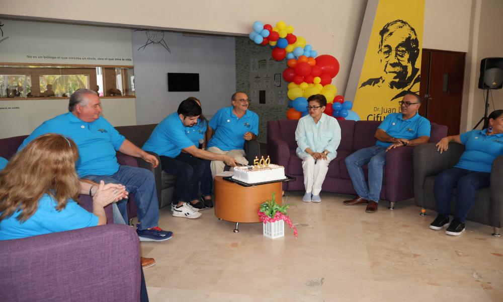 Celebran 500 programas de radio “Bitácora Regional” en Radio UdeG