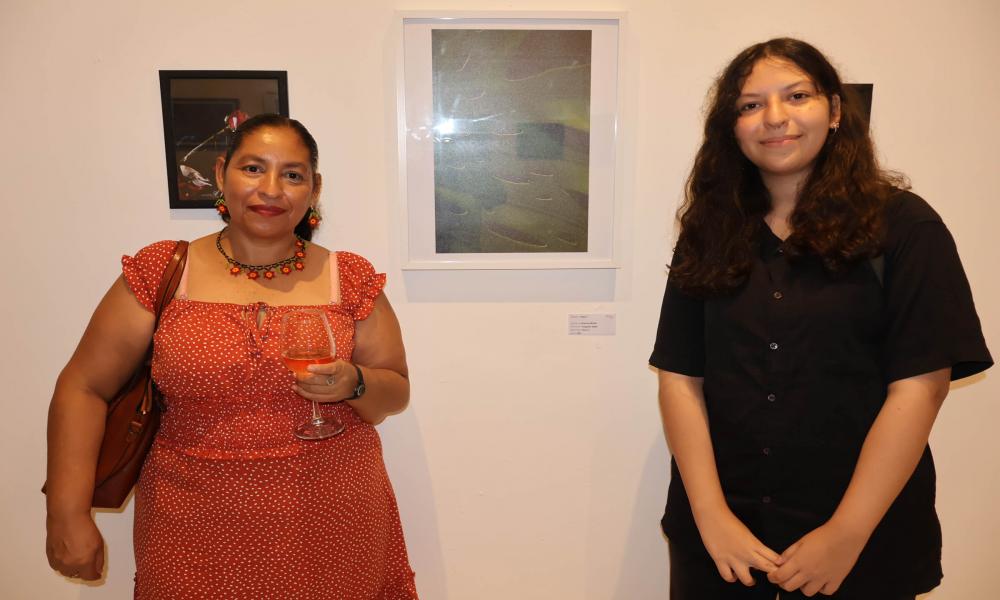 Demuestran estudiantes de Artes Visuales su talento en en ARTe VallARTa Museo