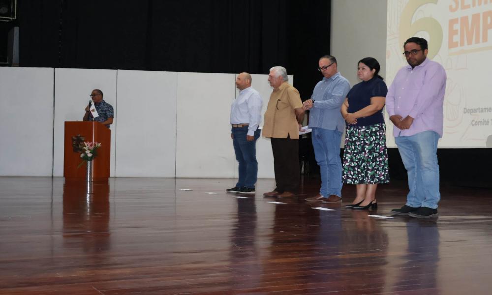 Arranca la 6ta. Semana del Emprendimiento con la participación de estudiantes de CUCosta