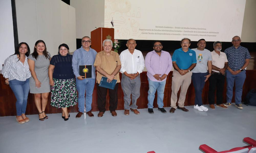 Arranca la 6ta. Semana del Emprendimiento con la participación de estudiantes de CUCosta