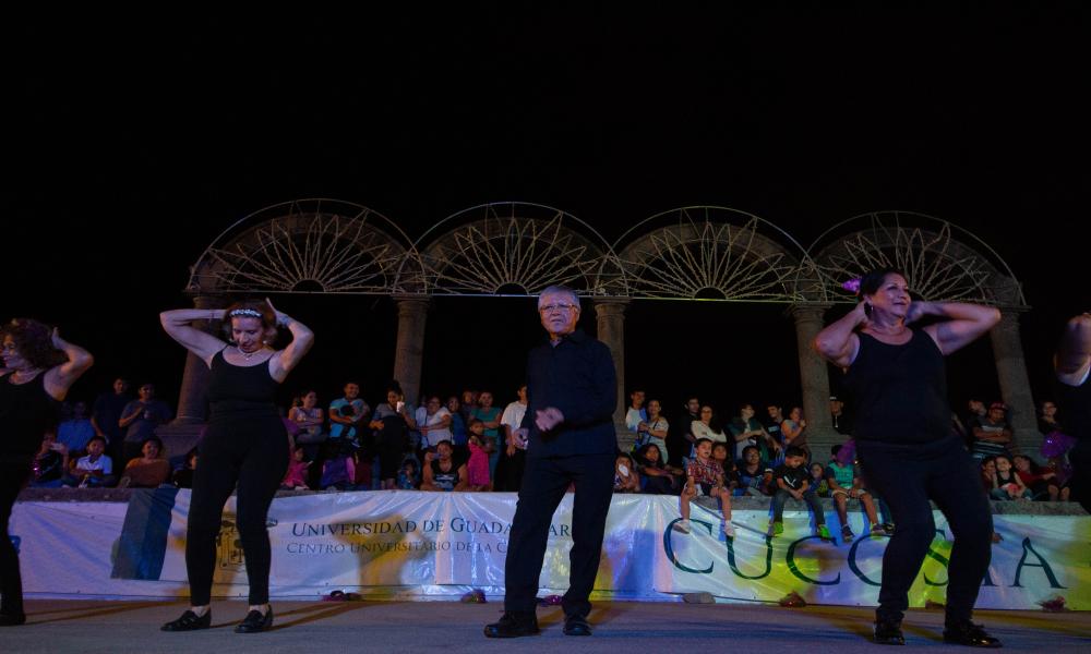 Impulsan los Universitarios la Activación Física a través del Baile