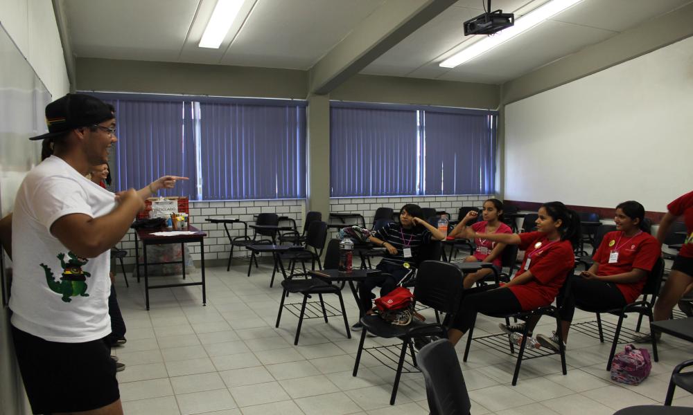 Inicia curso de verano infantil y juvenil en CUCosta