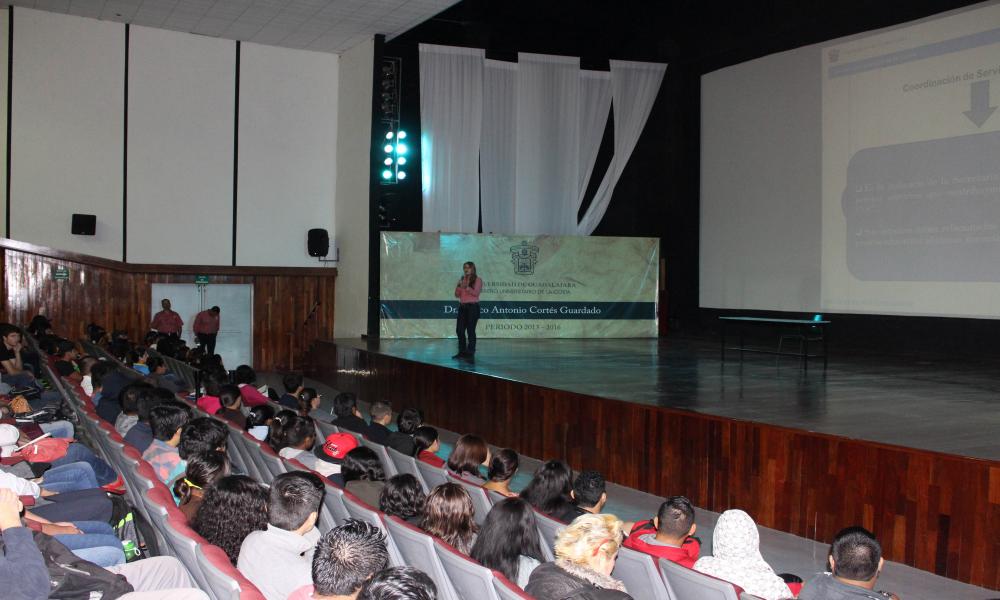 Admite el Centro Universitario de la Costa a más de 630 estudiantes de nivel superior