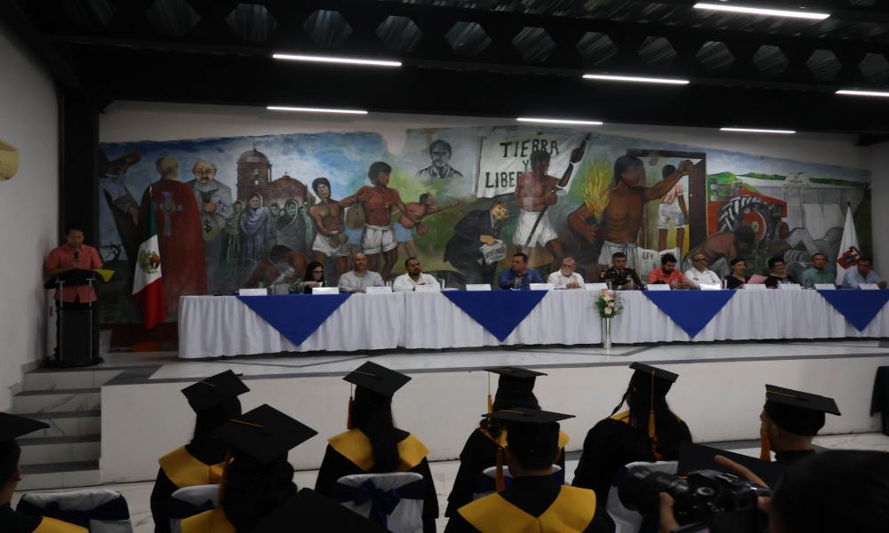 Celebran triple acto académico en la sede de Tomatlán CUCosta