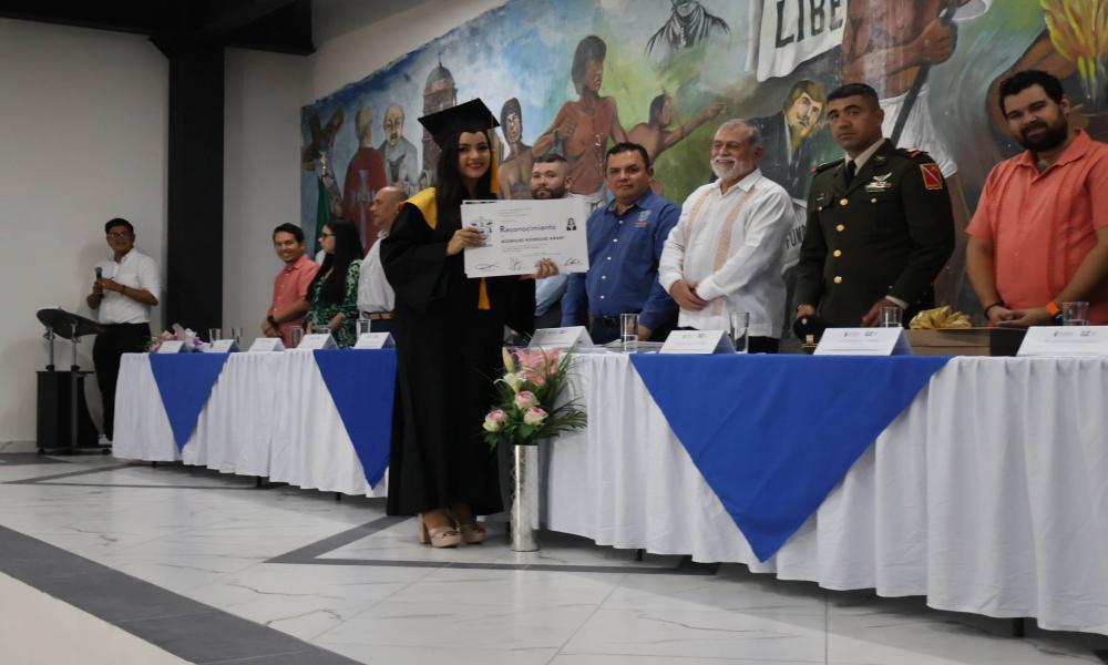 Celebran triple acto académico en la sede de Tomatlán CUCosta