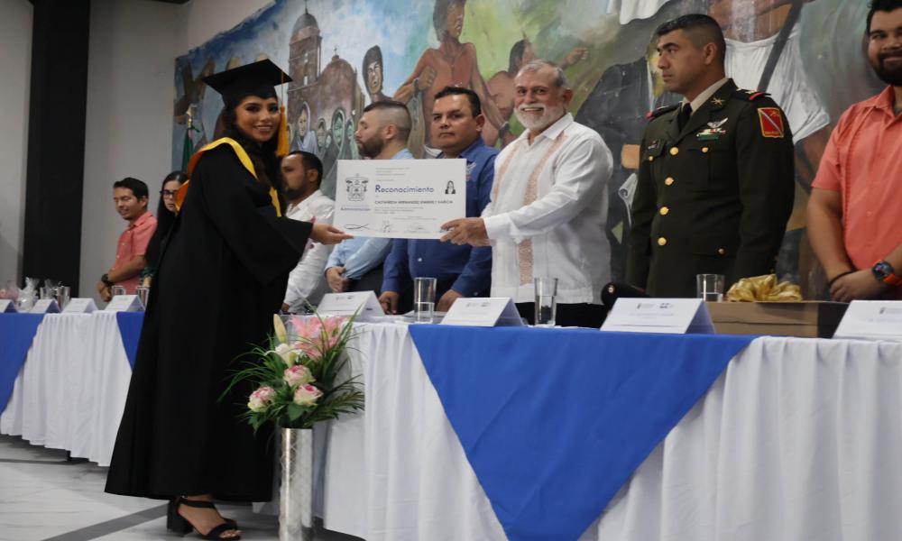 Celebran triple acto académico en la sede de Tomatlán CUCosta