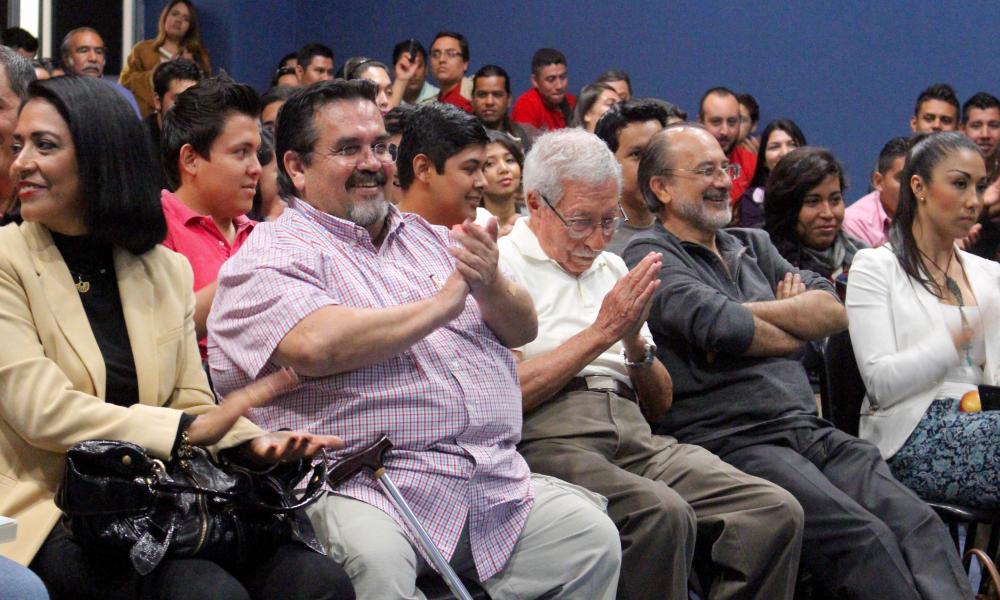 Fomentar el pensamiento crítico, compromiso de la UdeG Padilla López