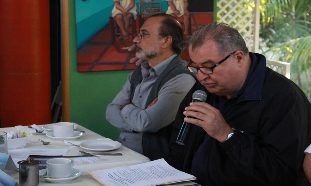 Convoca CUCosta a debate público sobre protección de la montaña de Puerto Vallarta.