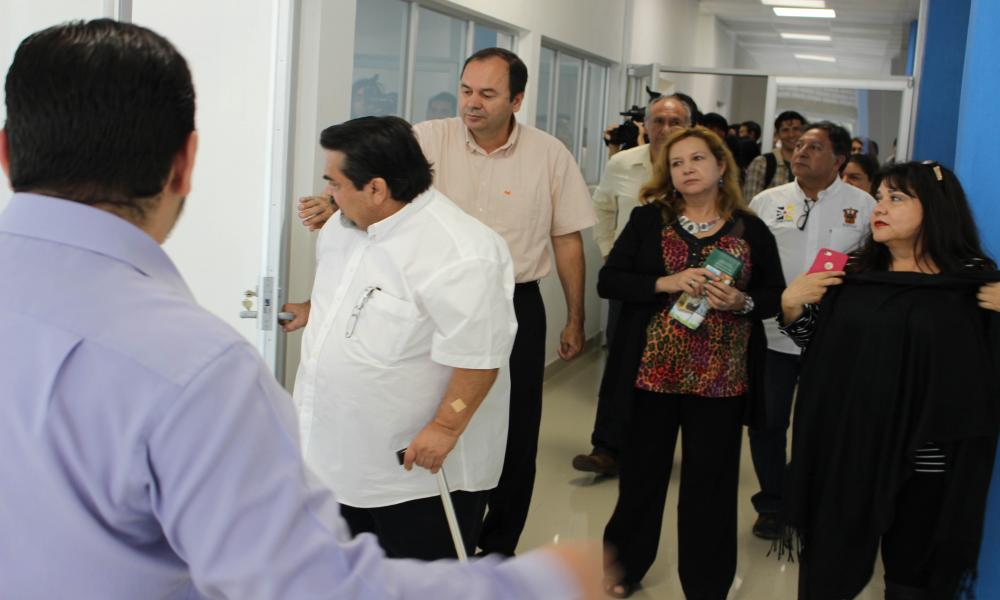 Inaugura CUCosta laboratorios de Biología, Botánica y Zoología