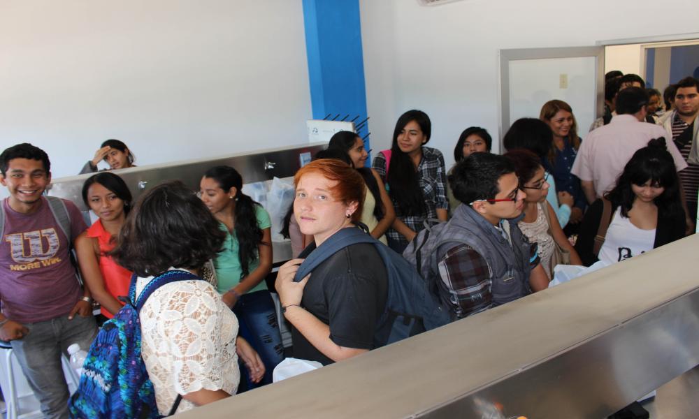 Inaugura CUCosta laboratorios de Biología, Botánica y Zoología