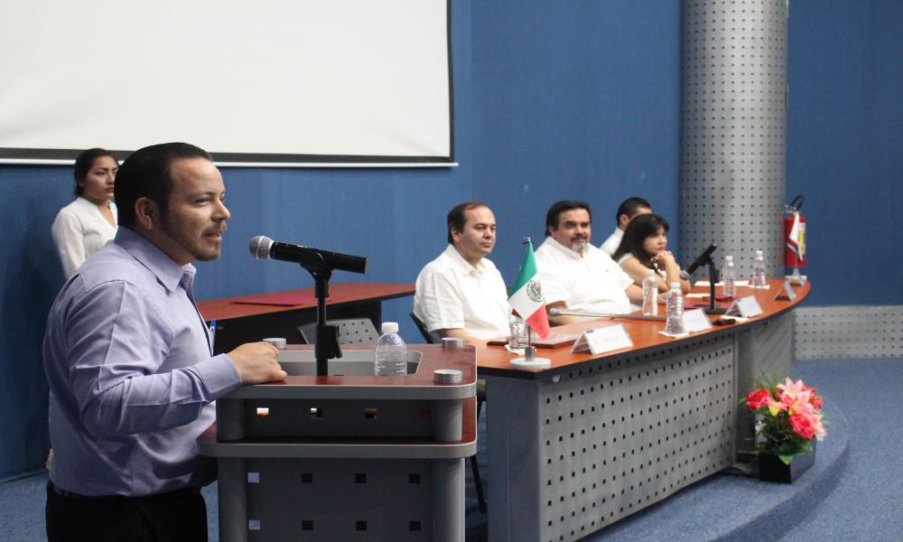 Recibe Licenciatura en Médico Cirujano y Partero del CUCosta acreditación internacional