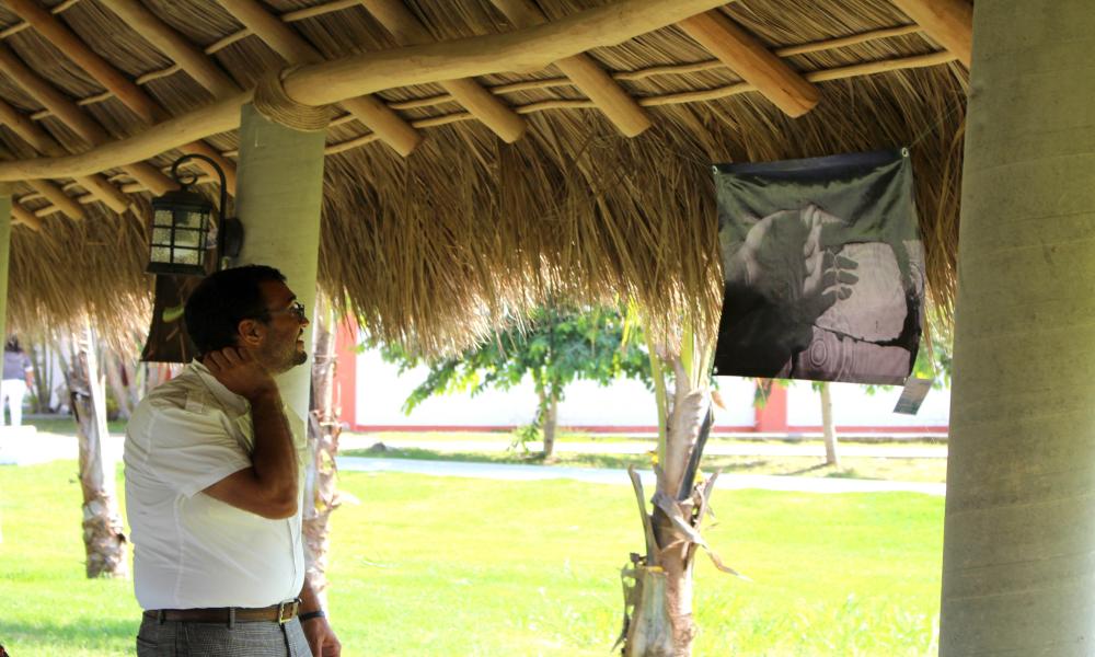 Inauguran exposición fotográfica Delirios subjetivos