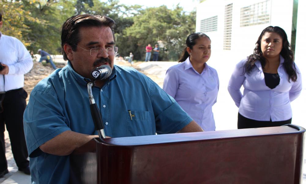 Inauguración de las nuevas instalaciones del Centro de Sismología y Volcanología de Occidente del Centro Universitario de la Costa Presentación de la Red Sísmica del proyecto CeMIEGeo-Jalisco