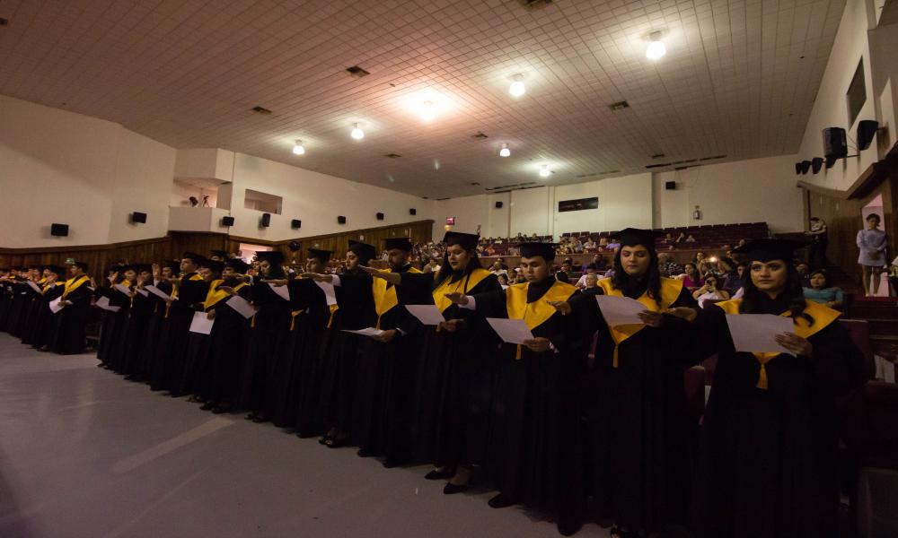 Egresa la Décima Quinta Generación de Licenciatura en Medicina